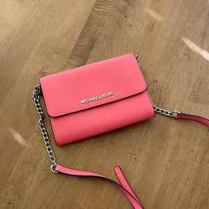 MICHAEL KHORS coral crossbody